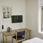 Skansen Hostel *