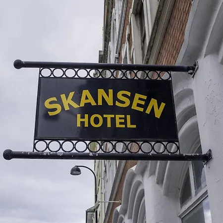 ホステル Skansen